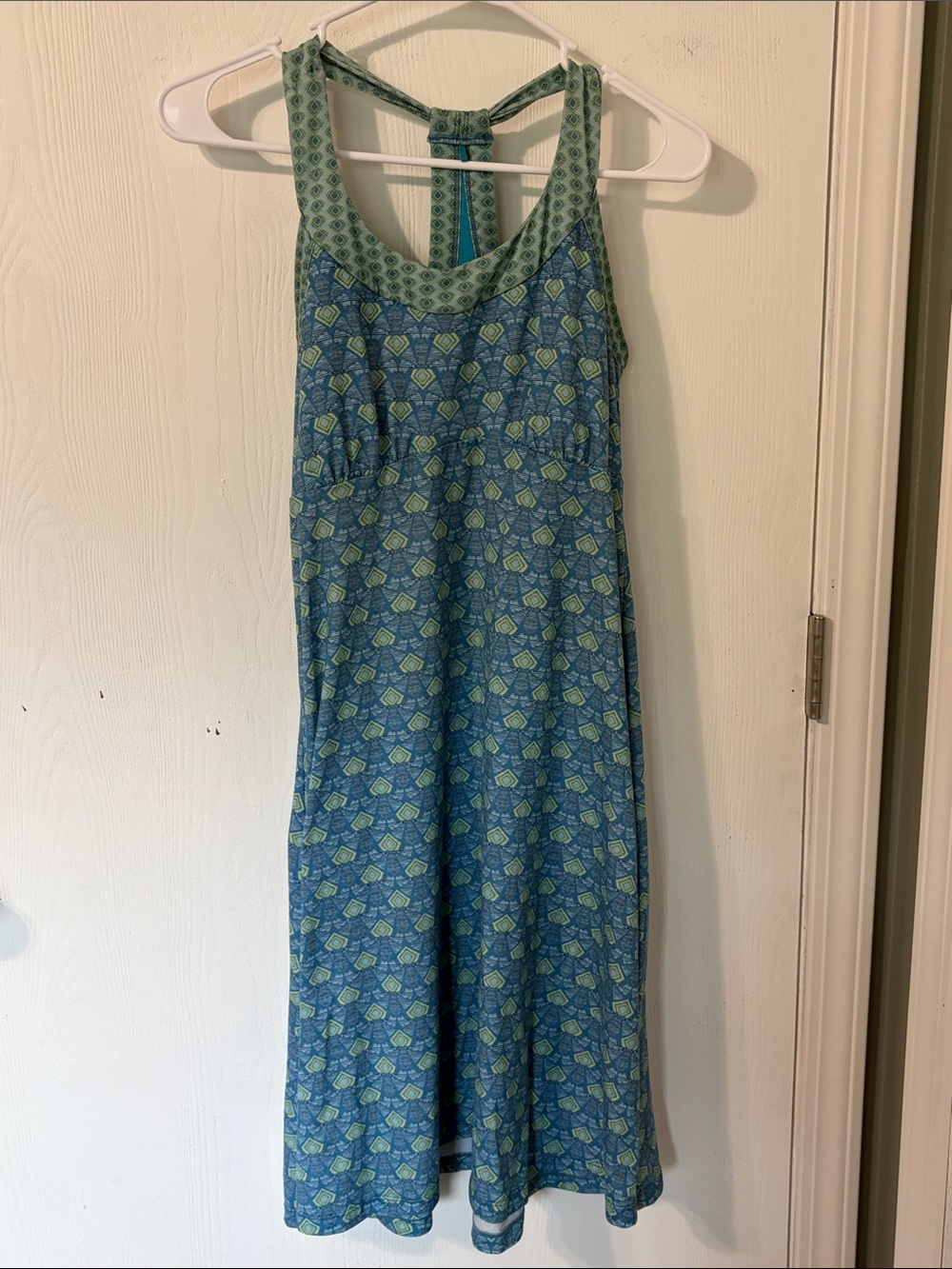 PrAna Cali Aztec Pattern Multicolored Blue Green Racerback Tank Dress Size Small - Picture 7 of 10